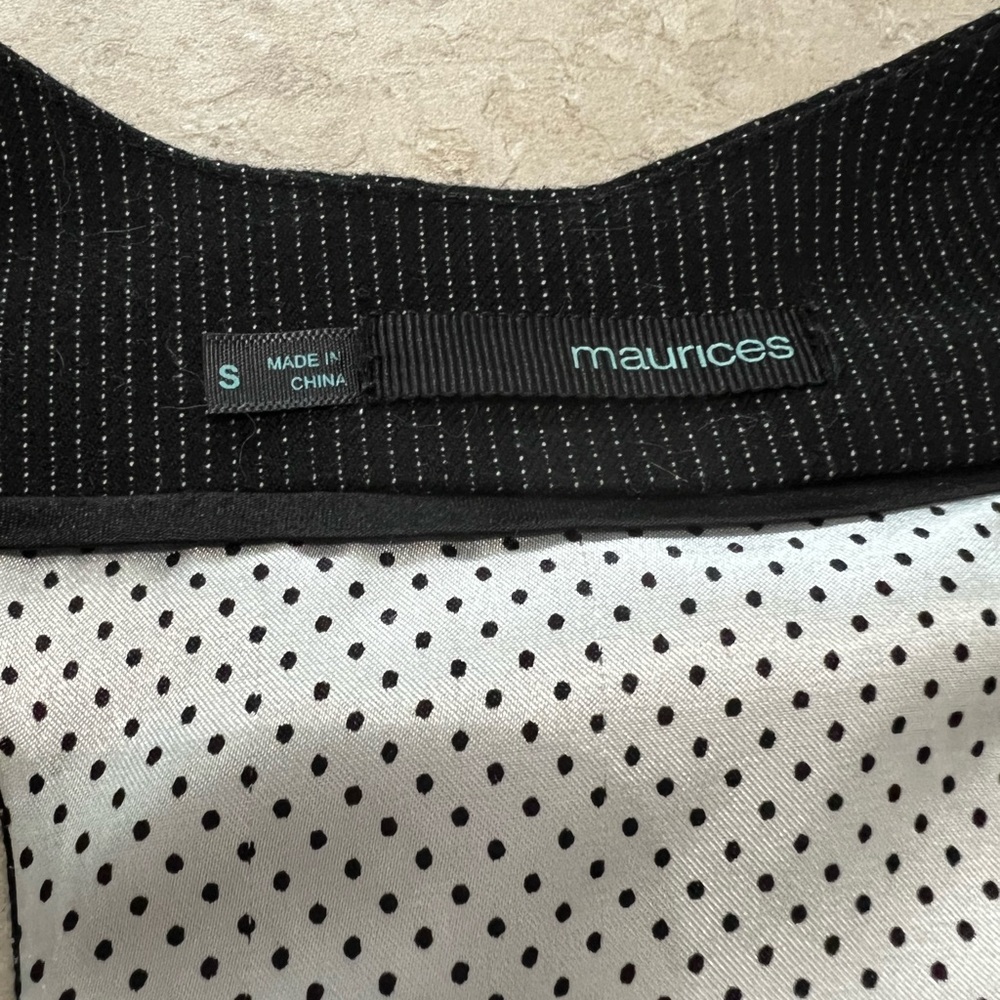 Maurice’s black pin-stripe vest - Picture 5 of 5